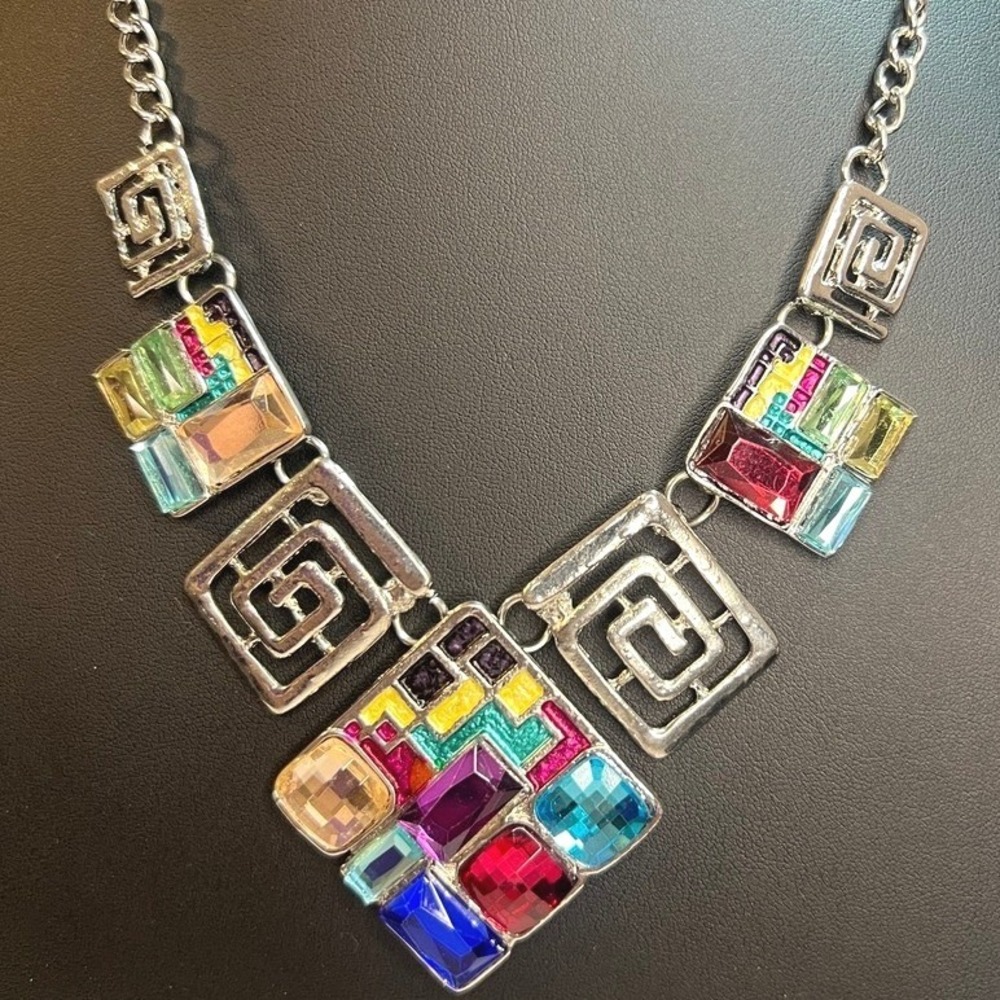 Betsey Johnson Chunky Rhinestone Enamel Necklace Stained Glass Greek Key 18+3"